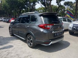 Jual Mobil Honda BR-V E Prestige CVT 2019 di Tangerang 4