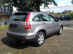 Jual Mobil Bekas Honda CR-V 2.0 2009 di Jawa Barat 4