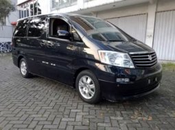 Dijual Mobil Bekas Toyota Alphard G 2005 di Jawa Barat 2