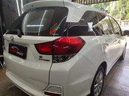 Dijual Mobil Honda Mobilio 1.5 E MANUAL 2014 Putih di DKI Jakarta 7