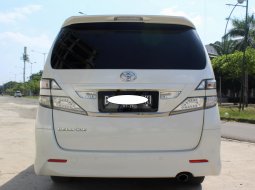 Dijual Mobil Toyota Vellfire Z 2011 Putih di DKI Jakarta 6