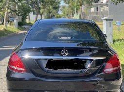 Jual Mercedes-Benz C-Class C200 2015 di Jawa Timur 3