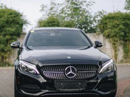 Jual Mercedes-Benz C-Class C200 2015 di Jawa Timur 2