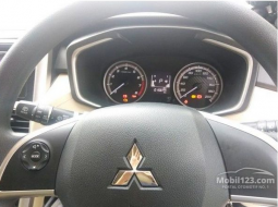 Dijual Mobil Mitsubishi Xpander EXCEED 2018 Silver di Tangerang 2