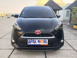 Dijual Mobil  Toyota Sienta V 2019 di DKI Jakarta  1