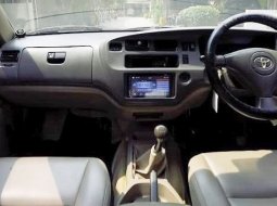 Dijual Toyota Kijang LGX-D 2003 Hitam di Jawa Barat 1