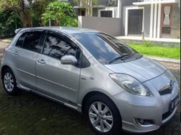 Dijual Mobil Toyota Yaris E 2010 di DI Yogyakarta 1
