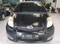 Dijual Mobil Toyota Yaris E 2010 Terawat di Jawa Barat 1