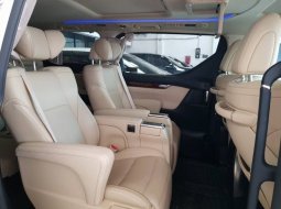 Jual Mobil Toyota Alphard G atpm 2018 di Jawa Timur 6