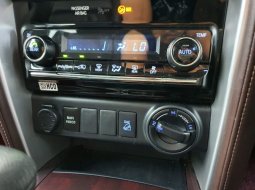 Jual Mobil Toyota Fortuner VRZ 4X4 2018 di Jawa Timur 5