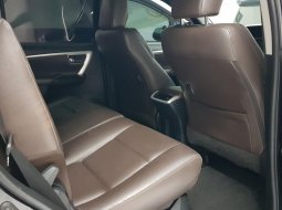 Jual Mobil Toyota Fortuner VRZ 4X4 2018 di Jawa Timur 3