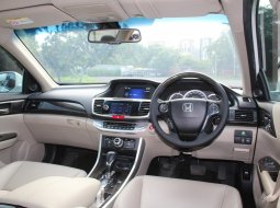 Jual Mobil Bekas Honda Accord 2.4 VTi-L 2015 di DKI Jakarta 4