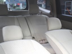 Jual Cepat Nissan Grand Livina XV 2010 di DKI Jakarta 3