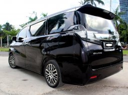 Jual Mobil Toyota Vellfire 2.5 NA 2015 Hitam di DKI Jakarta 4