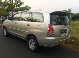 Jual Mobil Toyota Kijang Innova 2.0 G Matic 2006 di Jawa Tengah 5