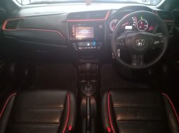 Jual Mobil Honda New Brio 1.2 RS CVT AT 2018 Hitam Km Rendah Antik di Jawa Barat 4