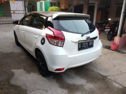 Jual Mobil Toyota Yaris 1.5 G AT 2015 di Bekasi 4