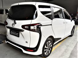 Jual mobil Toyota Sienta Q 2017  2