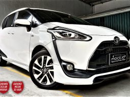 Jual mobil Toyota Sienta Q 2017  7