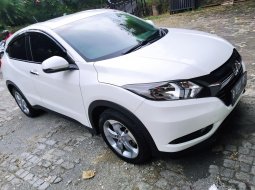 Honda HR-V 1.5 E thn 2017 4