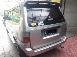 Toyota Kijang LX Silver 5