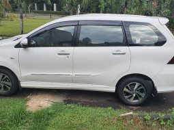 Dijual Toyota Avanza Veloz 1.5 Manual 2017 Putih di Depok 6