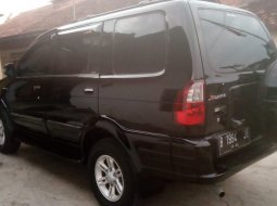 Dijual Isuzu Panther GRAND TOURING 2004 Hitam di Bekasi 5