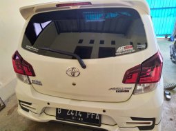 Jual Mobil Toyota Agya TRD Sportivo 2017 Putih di Bekasi 5