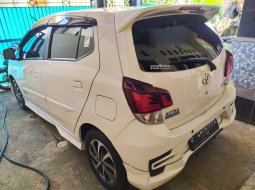 Jual Mobil Toyota Agya TRD Sportivo 2017 Putih di Bekasi 1