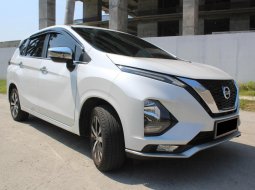 Nissan Livina VL 2019 Putih 10