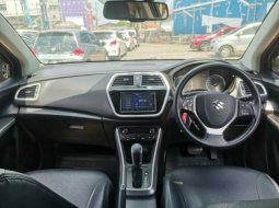 Jual Suzuki SX4 S-Cross 2017 di Depok 4