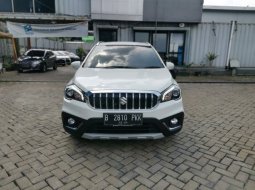 Jual Suzuki SX4 S-Cross 2019 di Depok 6