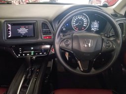 Dijual Honda HR-V E CVT AT 2016 Hitam Mutiara di Jawa Barat 2
