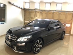 Mercedes Benz E400 AMG Line SPORT Low KM + Garansi,MURAH 2016 4