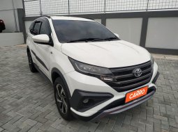Toyota Rush 1.5 S TRD Sportivo AT 2018 Putih 9