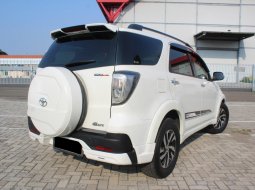 Toyota Rush TRD Sportivo Ultimo Putih 6