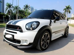 MINI Countryman Cooper S 2015 Putih 9