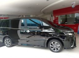 DISKON GEDE GEDEAN Toyota Voxy 2020 di Jakarta Pusat 6