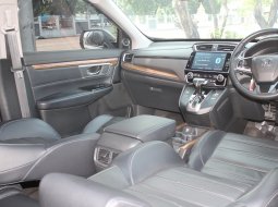 Honda CR-V Turbo 2018 Putih 4