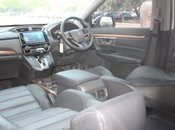 Honda CR-V Turbo 2018 Putih 3