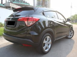 Honda HR-V E 2015 Hitam 7