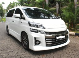 Toyota Vellfire ZG 2013 Putih 9