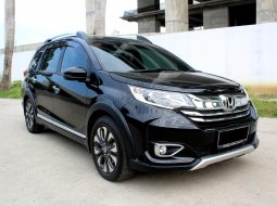 Honda BR-V E 2019 Hitam New Model dan smart entry 9