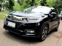 Honda HR-V E Special Edition 2019 Hitam 9