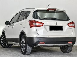 Suzuki SX4 S-Cross 2018 4