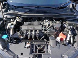 Honda HR-V S 2017 Hitam 1