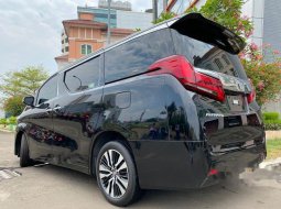 Mobil Toyota Alphard 2018 X terbaik di DKI Jakarta 10