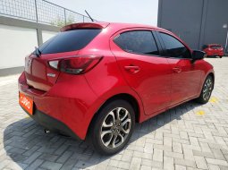 Mazda 2 R Skyactiv 1.5 AT 2014 Merah 3