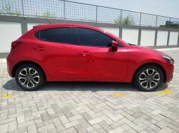 Mazda 2 R Skyactiv 1.5 AT 2014 Merah 2