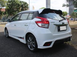 Toyota Yaris S TRD Sportivo 2015 Putih 5